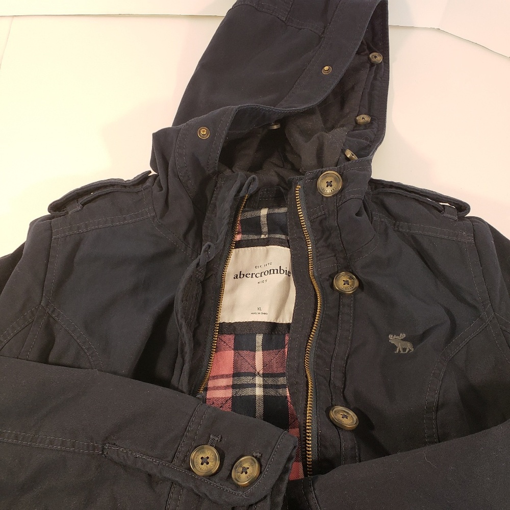 Abercrombie Kids Navy Coat size XL